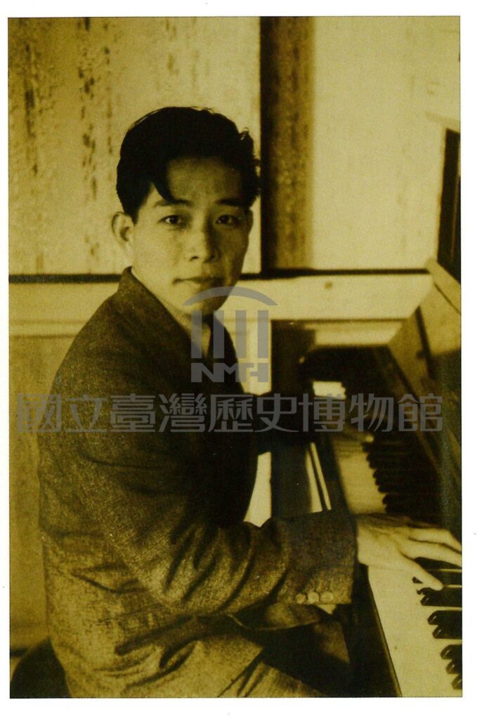 江文也獨照